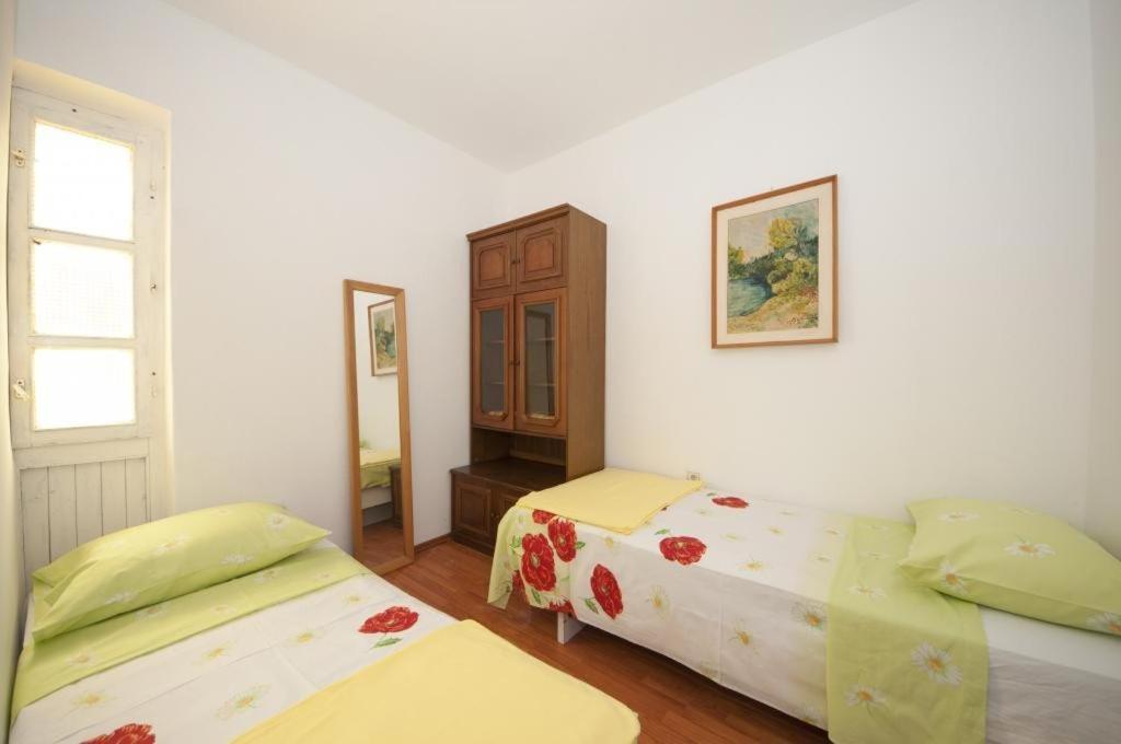 Apartments Kalajzic Pucisca Εξωτερικό φωτογραφία